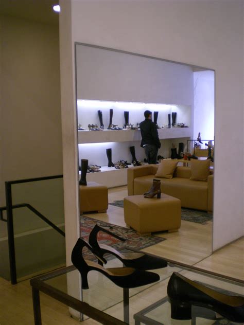 varda shoes soho.